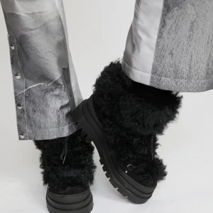 Merino lambskin shearling boots